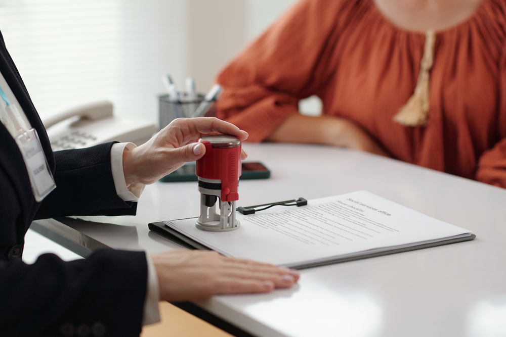 Notary approving document